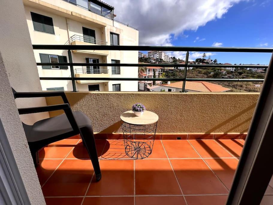By The Sea - Apartamento Acolhedor E Relaxante. Caniço Buitenkant foto